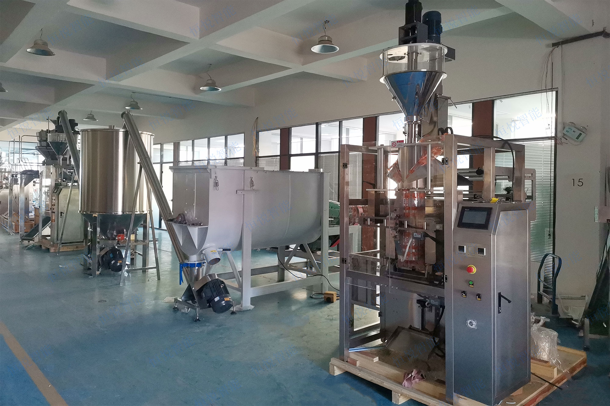 全自动防水涂料91看片网址可以实现涂料、腻子粉、快粘粉、石膏粉等建筑粉料产品得自动化包装全过程